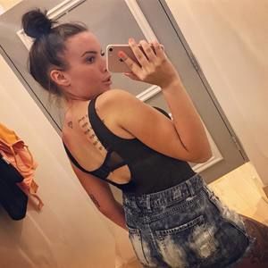 Meet your Posher, Teodora